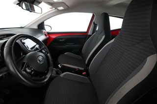 Toyota Aygo 1.0-VVT-i X-Play