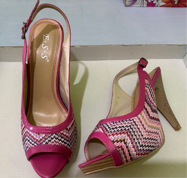Zapatos tacón E.S.S fucsia talla 39