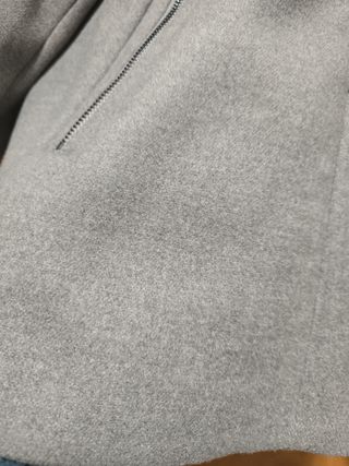 Chaqueta Zara gris mujer con capucha