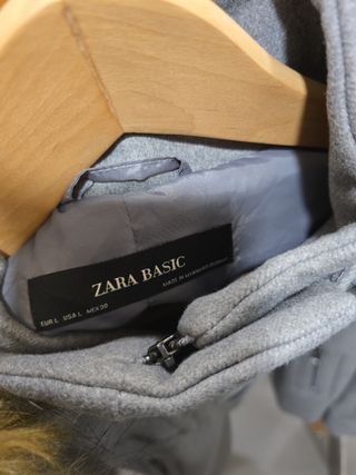 Chaqueta Zara Mujer Gris con Capucha