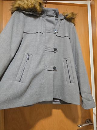 Chaqueta Zara Mujer Gris con Capucha