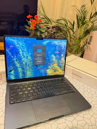 MacBook Air M2 512GB cpu 10 nucleos