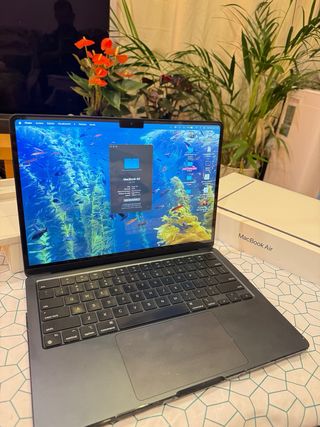 MacBook Air M2 512GB cpu 10 nucleos