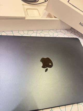 MacBook Air M2 512GB cpu 10 nucleos
