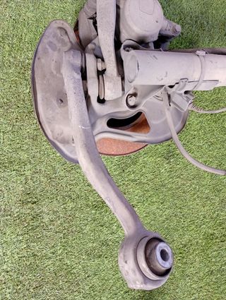BRAZO SUSPENSION DELANTERO IZQUIERDO MERCEDES-BENZ CLASE C (BM 204) FAMILIAR