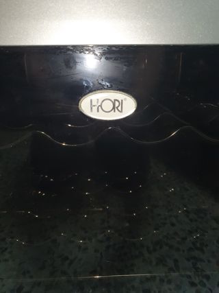 Mini nevera botellero vinos.marca HORI