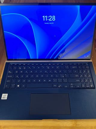 Asus Zenbook UX534 i7 16GB RAM Pantalla 4K UHD