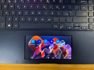 Asus Zenbook UX534 i7 16GB RAM Pantalla 4K UHD