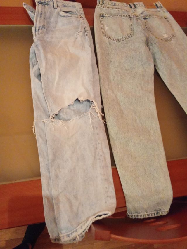 Pantalones vaqueros desgastados talla 40