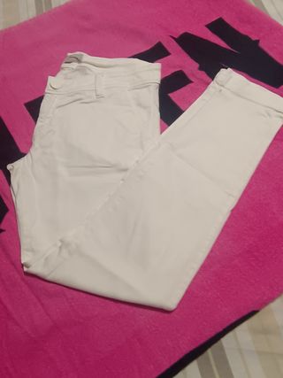 Pantalon de vestir de la marca estradivarios blanc