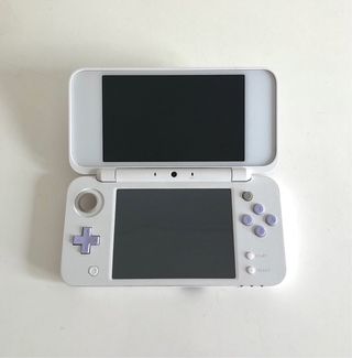 Nintendo 2DS XL Tomodachi Life