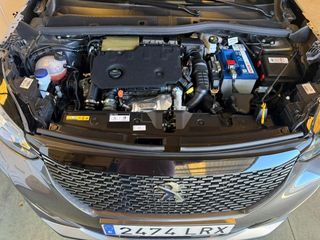 Peugeot 2008 Allure Pack BlueHDI 81kW (110CV)