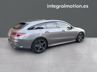 Mercedes CLA CLA 200 D DCT 4MATIC Shooting Brake