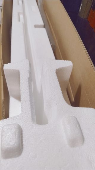 Caja vacía TV Samsung 65 QLED