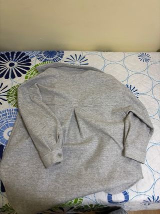 Gabardina gris