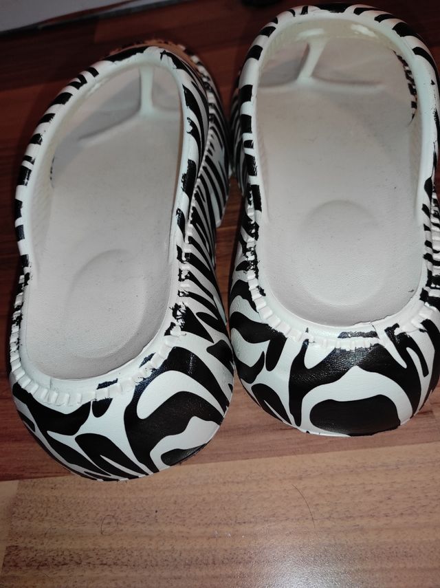 Color blanco y negro