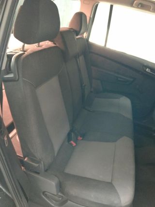 Asiento trasero derecho opel zafira b cosmo 130493