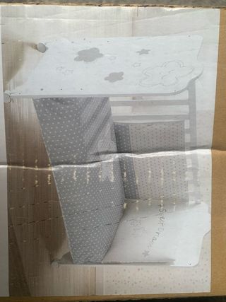 Solo Cuna de bebé con estampado de nubes