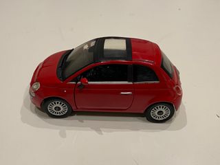 FIAT 500 ESCALA 1/24 MAQUETA
COLECCION