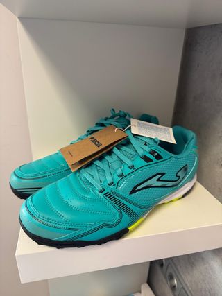 Zapatillas de fútbol sala Joma color turquesa