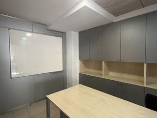 Oficina en alquiler en Centre en Girona