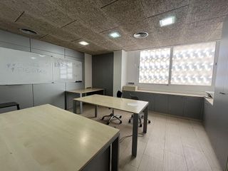 Oficina en alquiler en Centre en Girona