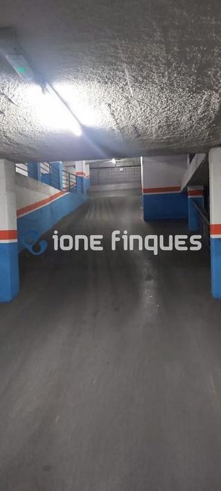 Garaje en venta en Centre en Sabadell