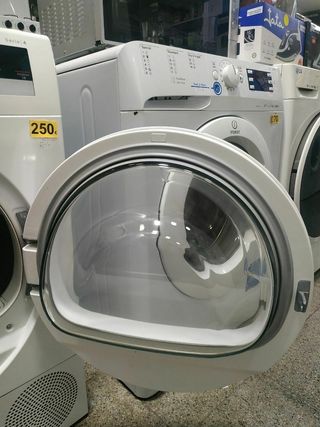 Secadora Bosch Serie 4 8kg Con Bomba De Calor.