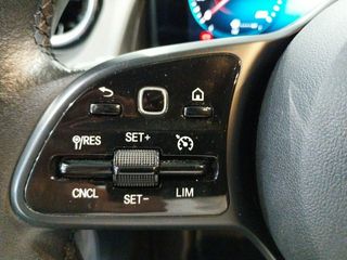 Mercedes GLB GLB 200 d