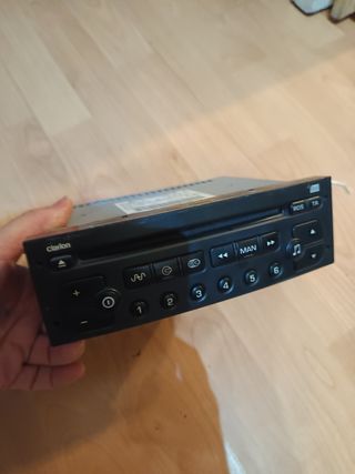 Radio coche clarion 