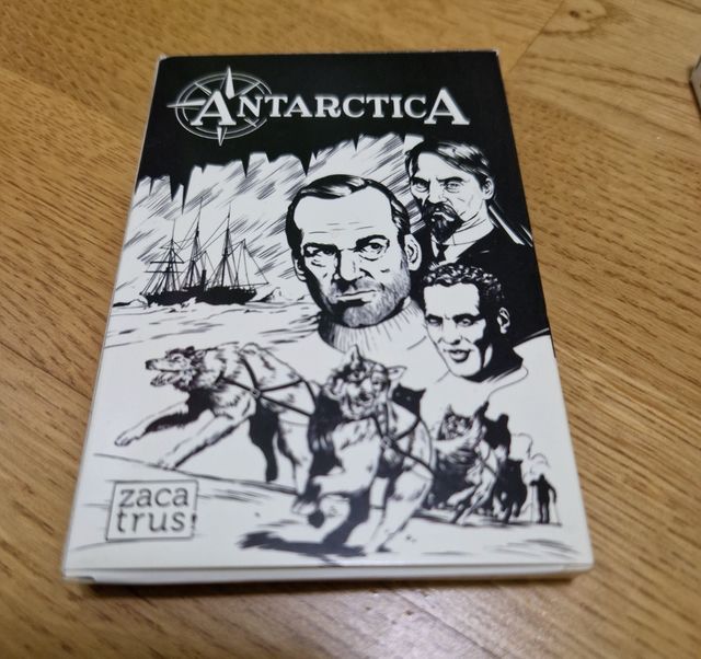 Juego de cartas Antarctica. Zacatrus