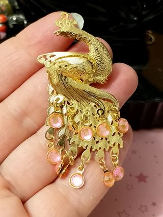 Spilla ciondolo pavone oro e rosa