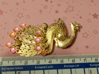 Spilla ciondolo pavone oro e rosa