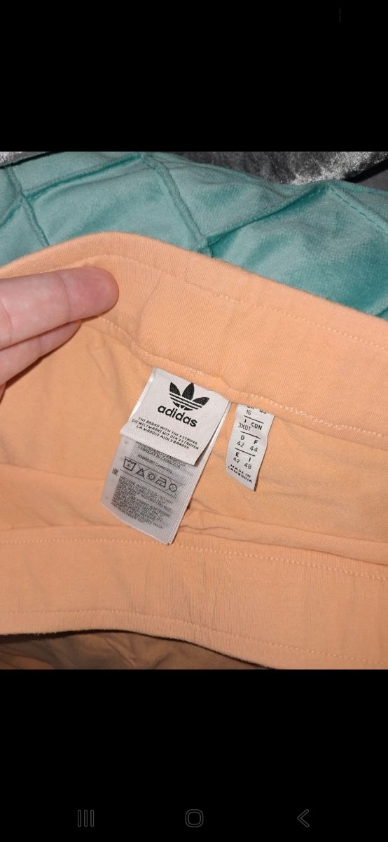 Mallas cortas Adidas naranjas