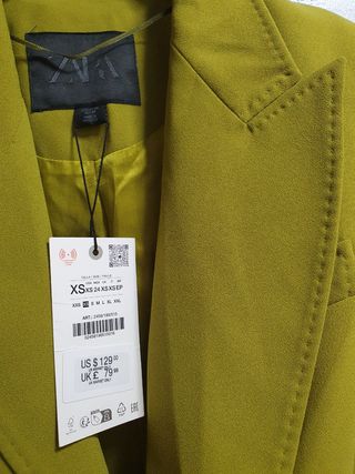 Traje Zara Verde Oliva
