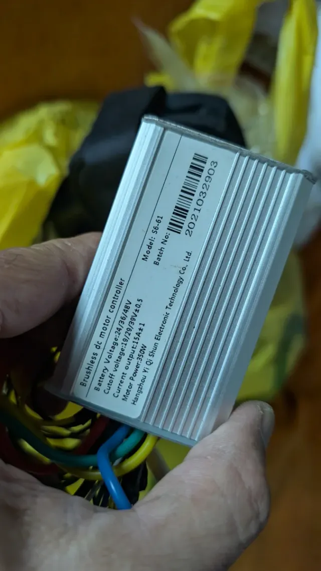 Lote piezas patinete eléctrico