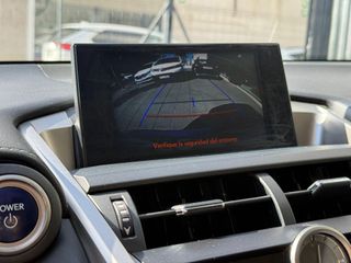 LEXUS NX 2.5 300h Corporate 2WD + Navibox