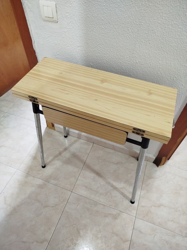 Mesa de madera plegable