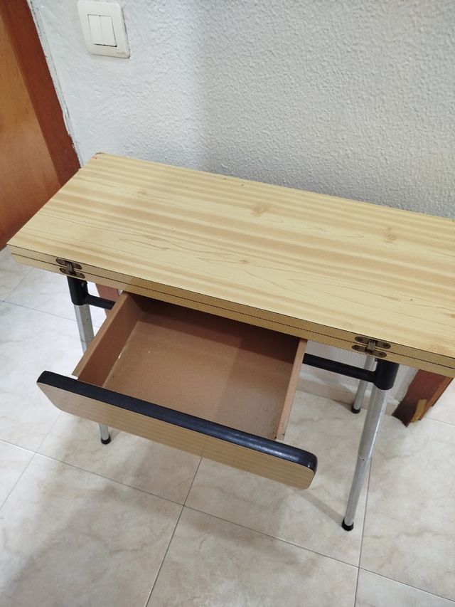 Mesa de madera plegable