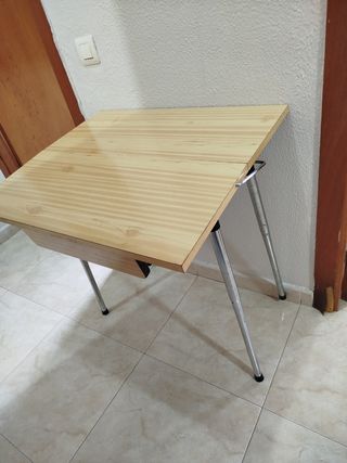 Mesa de madera plegable