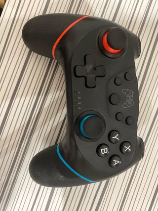 Controller compatibile con Nintendo Switch nero