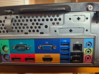 i7-6700 / 16GB-DDR4 / SSD-240GB + HHD-500GB