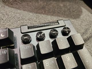 Razer BlackWidow V4 Pro Teclado Mecánico