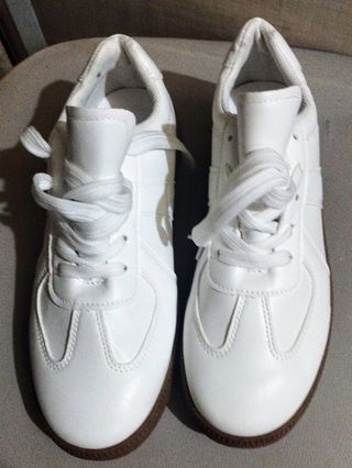 Zapatillas Blancas Talla 39 Nuevas