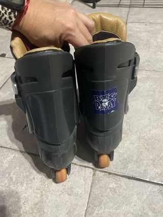 Patines en línea agresivos