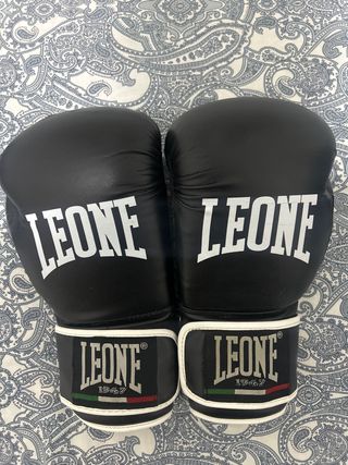 Guantes de boxeo Leone negros