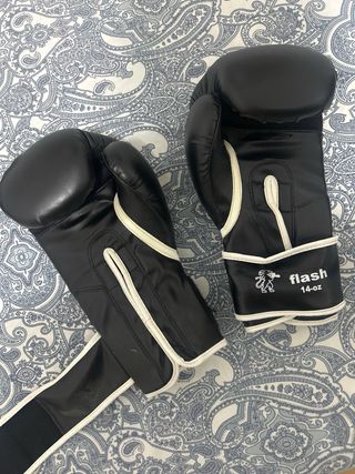Guantes de boxeo Leone negros