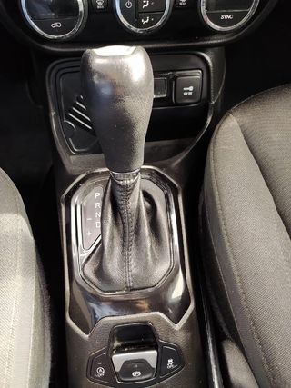 JEEP Renegade 1.4i 140CV LONGITUDED 5P AUTOMÁTICO