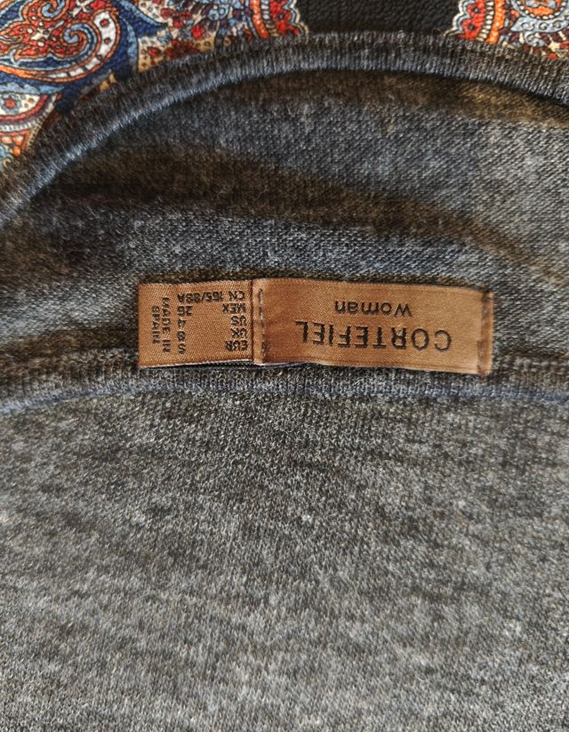 Camiseta delante tela estampado pañuelo