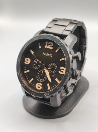 Reloj Fossil Negro y Dorado Cronógrafo